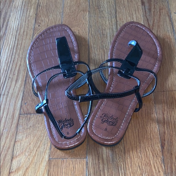 Sandals - Picture 3 of 4